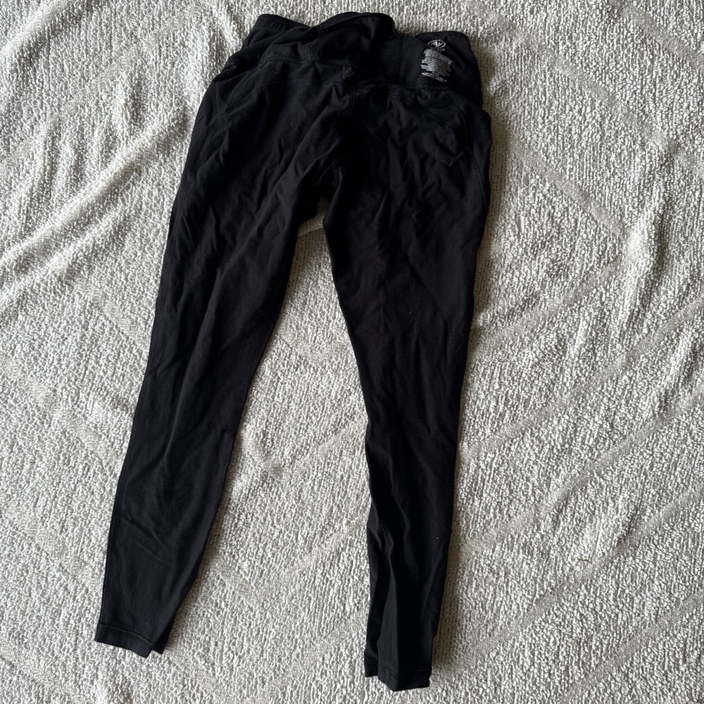 Black Leggings with Elastic Waistband and Tapered Legs